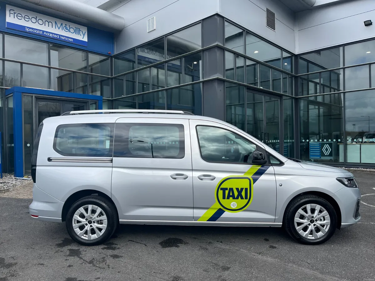New Ford Connect WAV Taxi Spec - Image 4