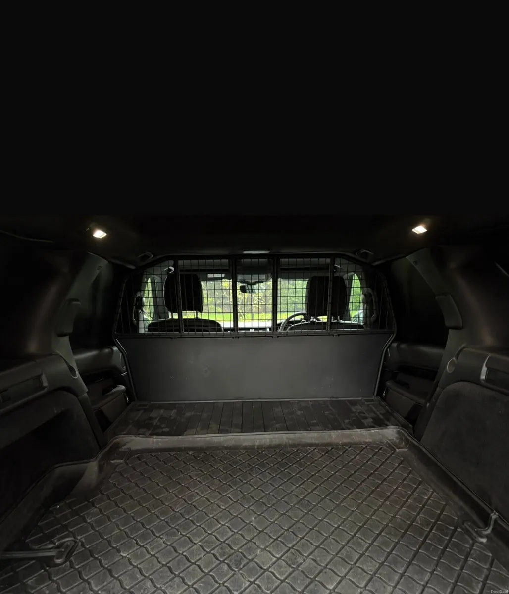 Land Rover Discovery 2019 - Image 2