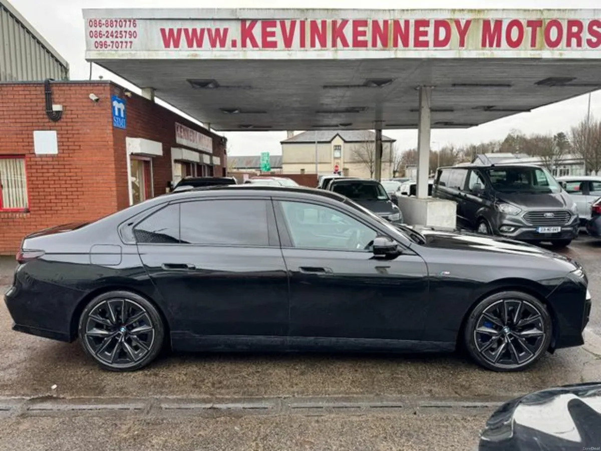 BMW 7-Series 750E XDRIVE M SPORT - Image 3
