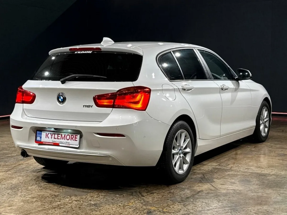 BMW 1-Series 1.5 AUTOMATIC - STYLE EDITION - HALF - Image 4