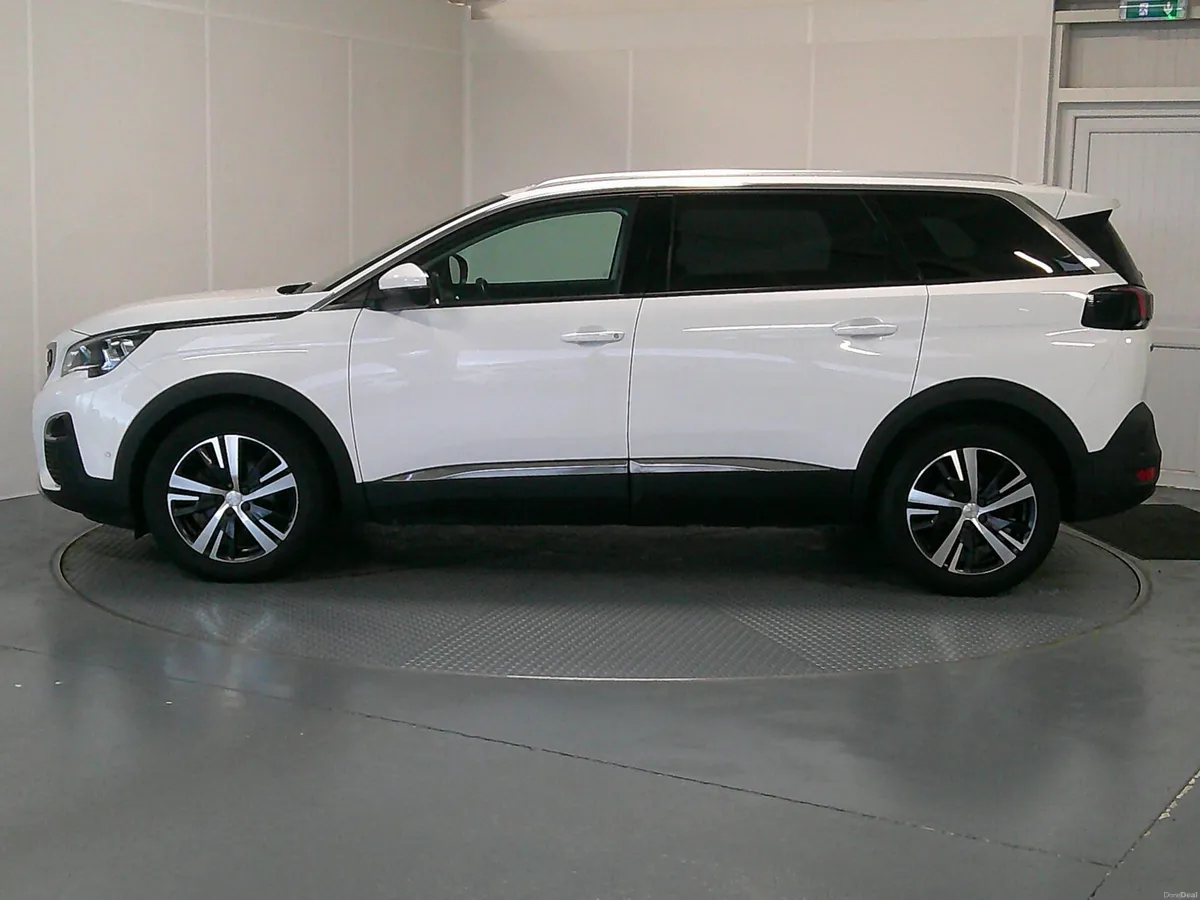 Peugeot 5008 2020 - Image 4