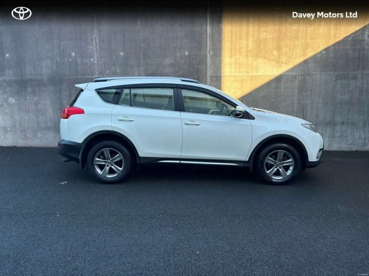 Toyota RAV4 RAV4 2.0D4D LUNA 2WD - Image 3