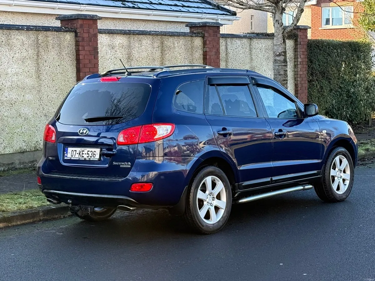 Hyundai Santa Fe 7 seater new Nct - Image 4