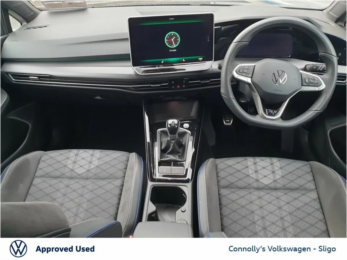 Volkswagen Golf RLINE 1.5TSI 150HP - Image 2