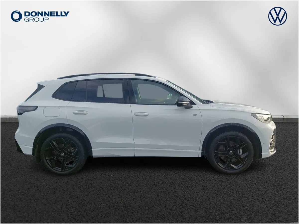 Volkswagen Tiguan Diesel Estate R-Line - Image 4