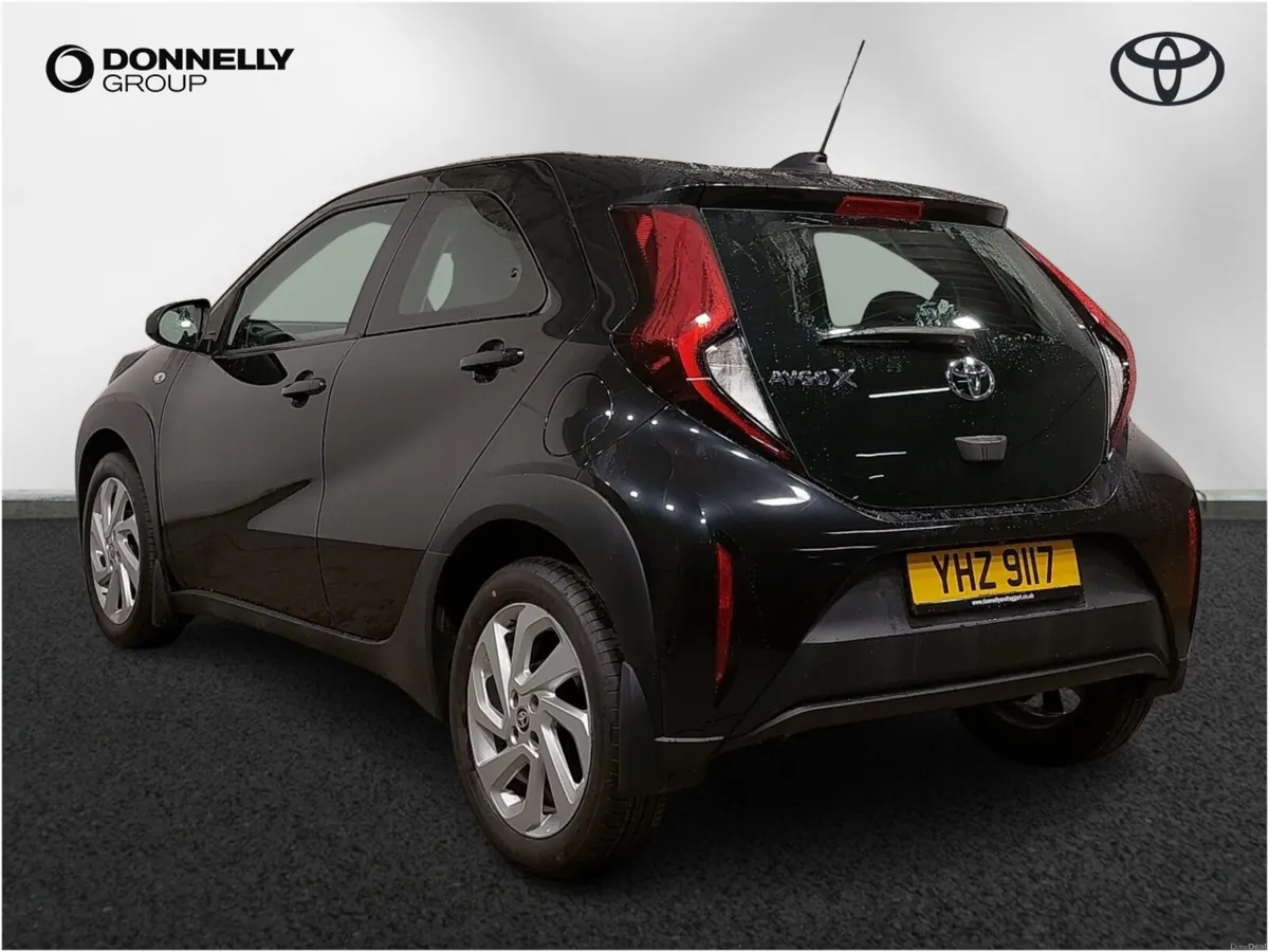 Toyota Aygo X Hatchback Pure - Image 2