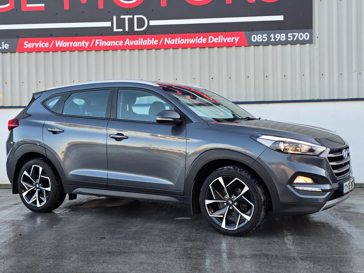 Hyundai Tucson 2017 PREMIUM MODEL - Image 3