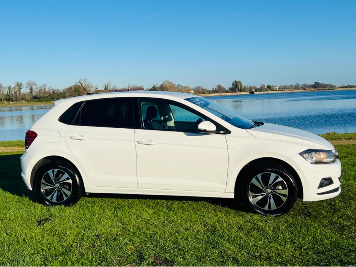Volkswagen Polo 1.0L PETROL // AUTOMATIC // FINANC - Image 3
