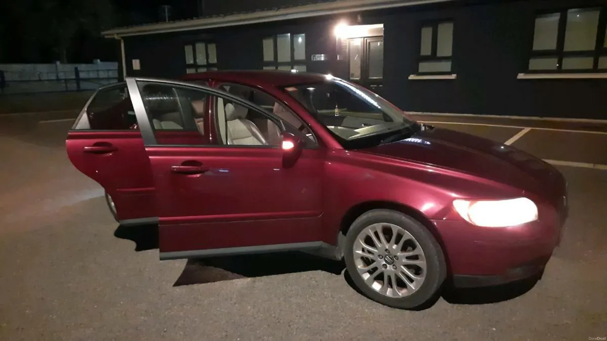 Volvo S40 *New NCT* *Taxed* - Image 1