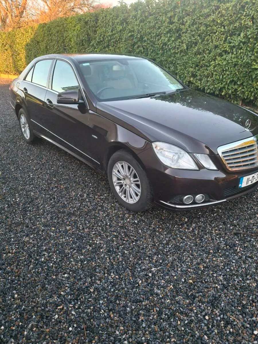 Mercedes E class - Image 2