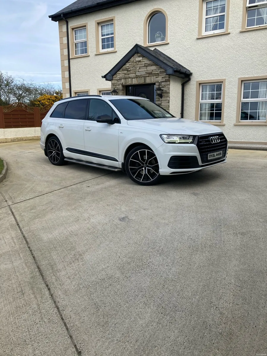 Audi q7 - Image 1