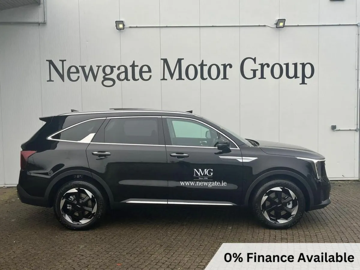 Kia Sorento Diesel SEM - ORDER NOW FOR JANUARY 202 - Image 4
