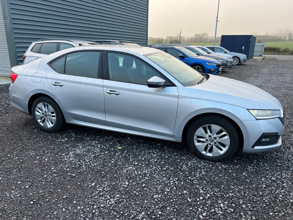 2022 (222) Skoda Octavia SE Tech 2.0 TDI - Image 1