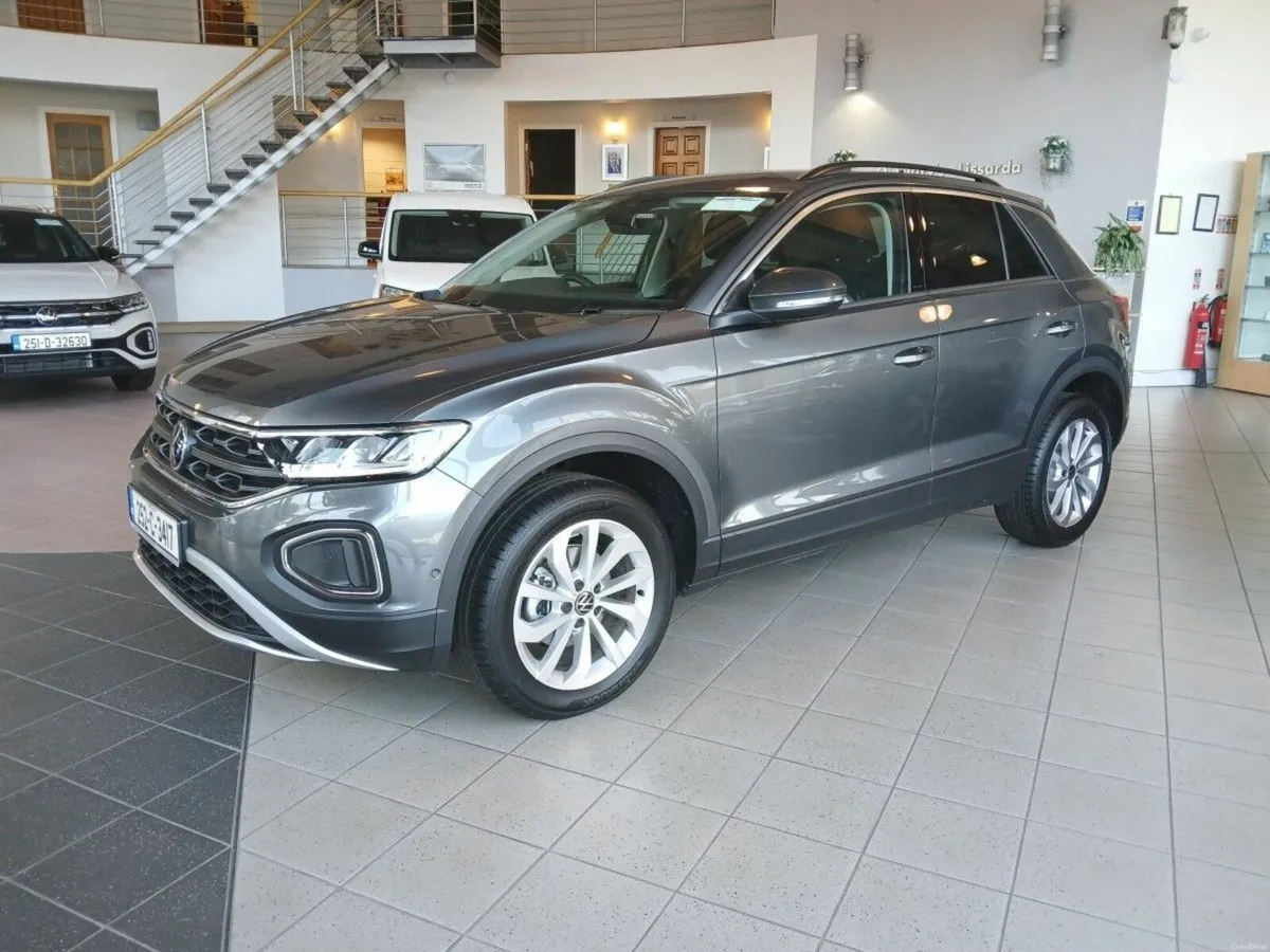 Volkswagen T-Roc EDITION 75 2.0TDI M6F 116HP, Indi - Image 1