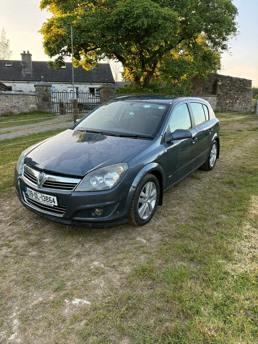 Vauxhall Astra - Image 1