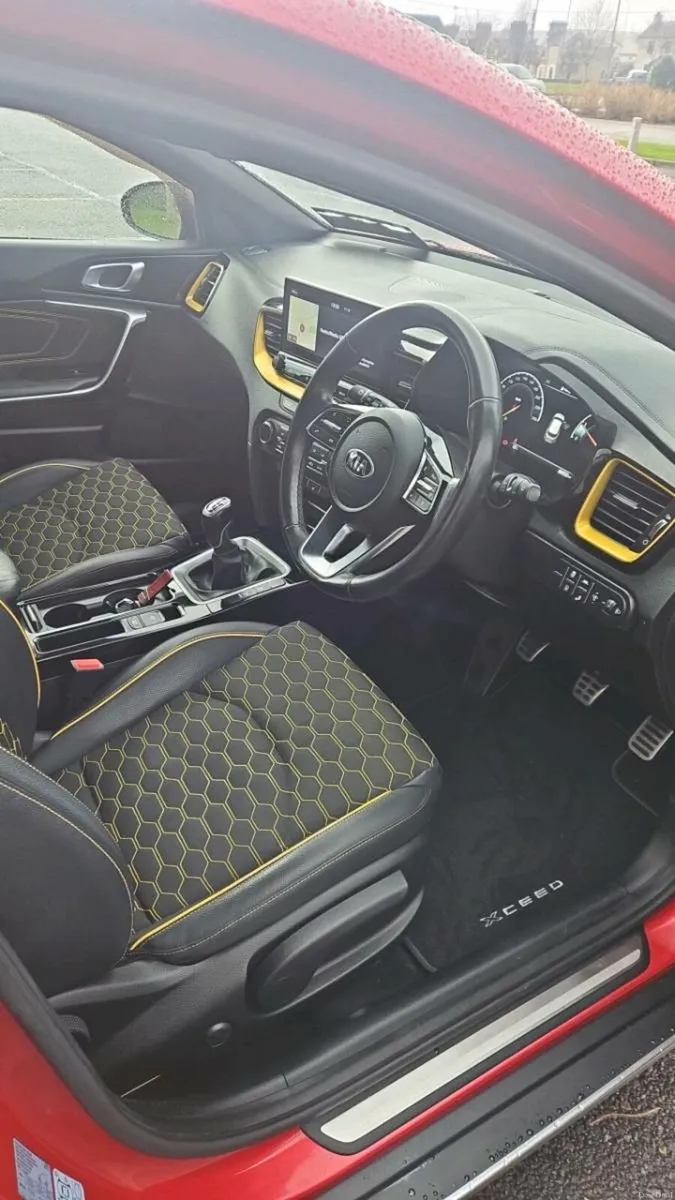 2020 Kia Xceed - Image 3