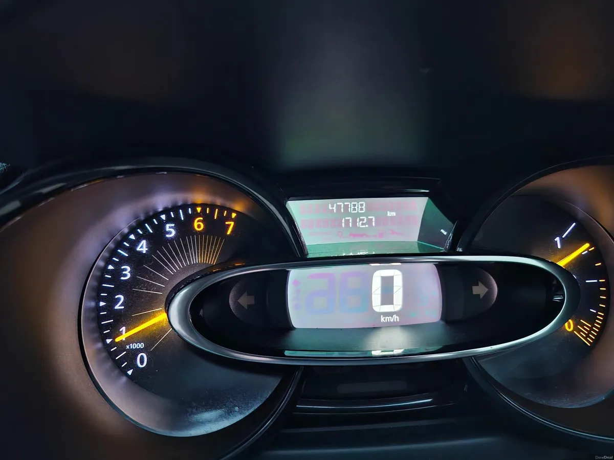 Renault Clio 2015 - Image 3