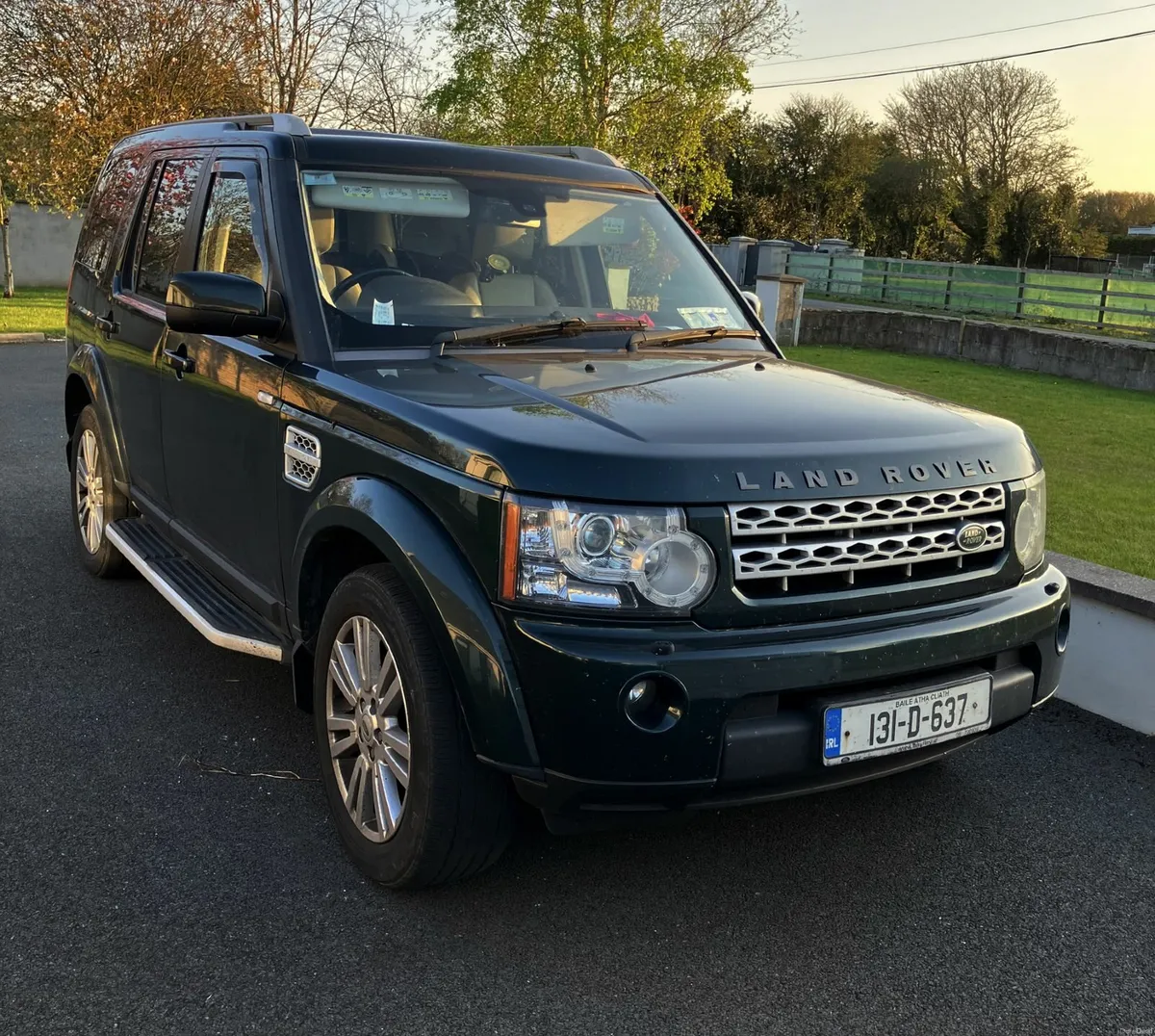 Land Rover Discovery 2013 - Image 1