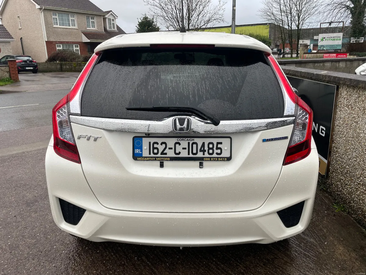 Honda Fit Hybrid  2016 - Image 4