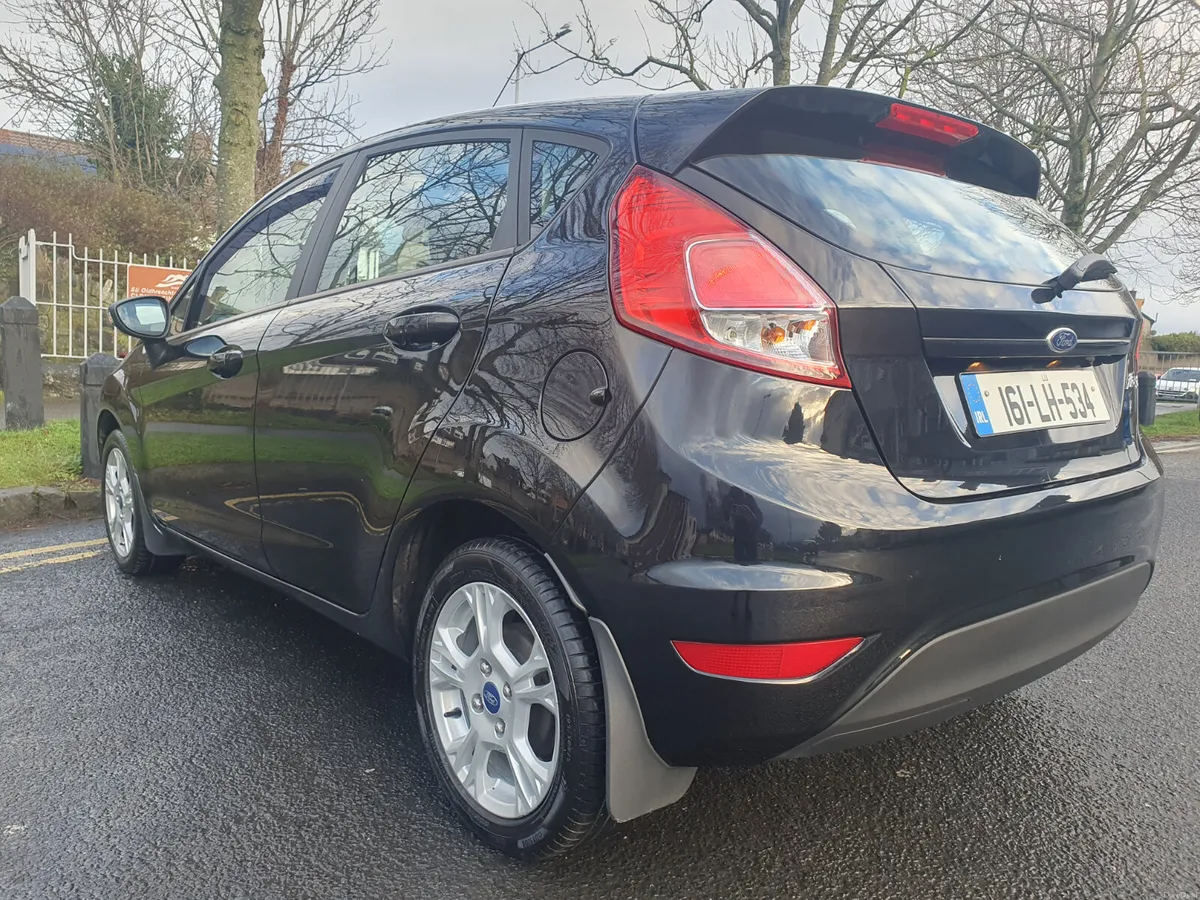Ford Fiesta 2016 , 1.0 , 61,000 KM !!! , F/S/H - Image 4