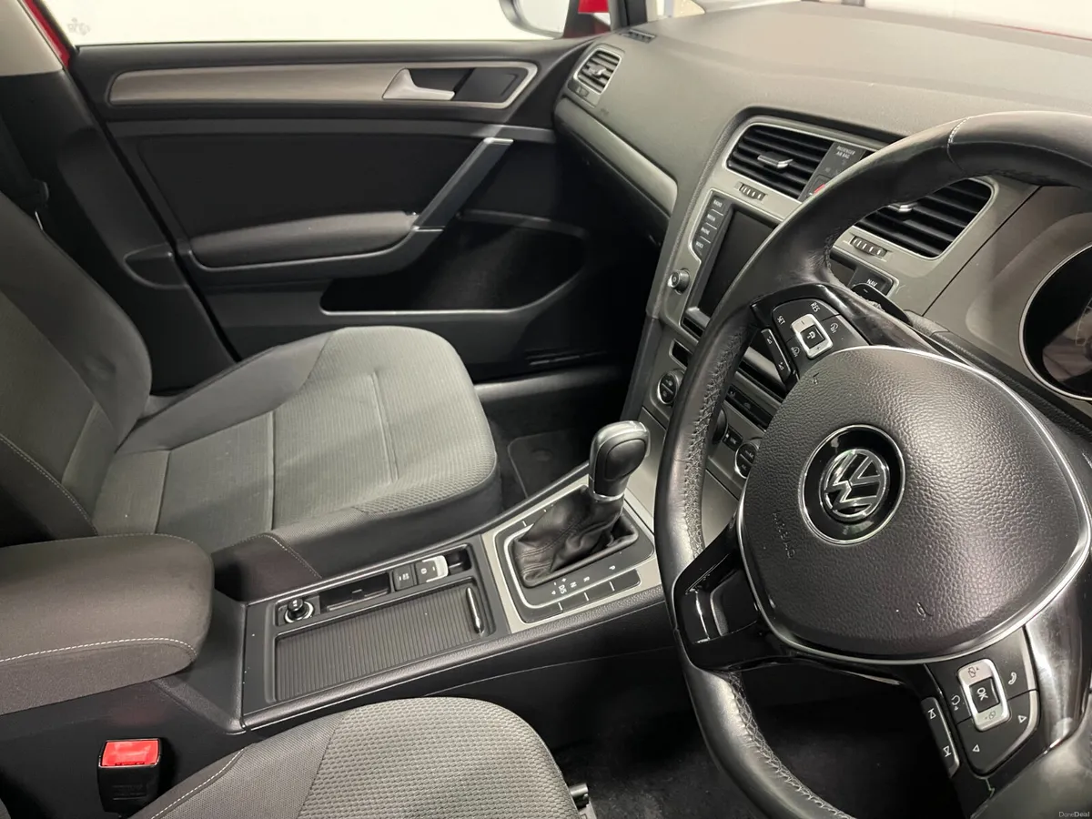151 Volkswagen Golf 1.2 TSI Automatic 5dr Model - Image 2