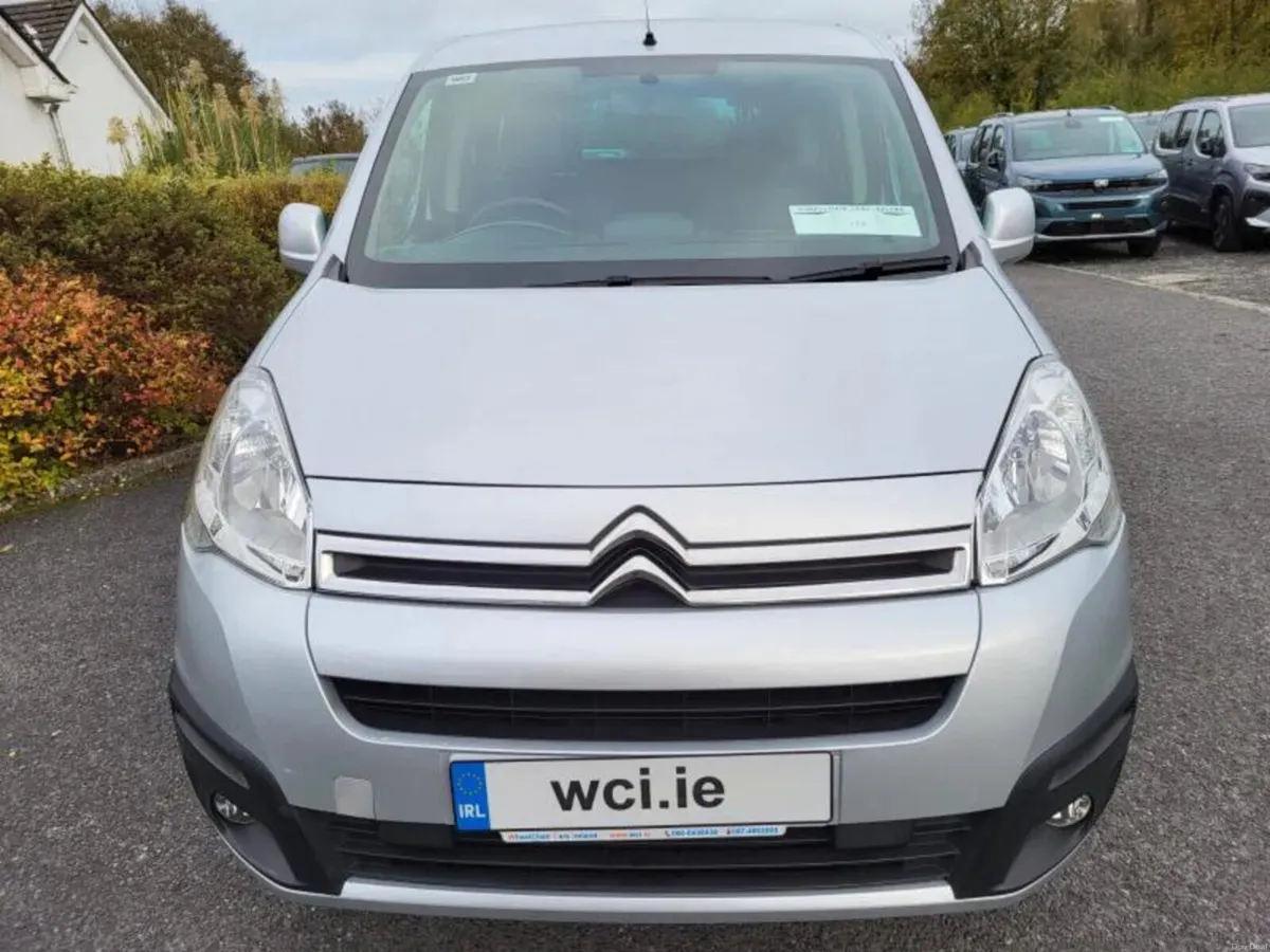 Wheelchair Accessible 2019 Citroen Berlingo - Image 3