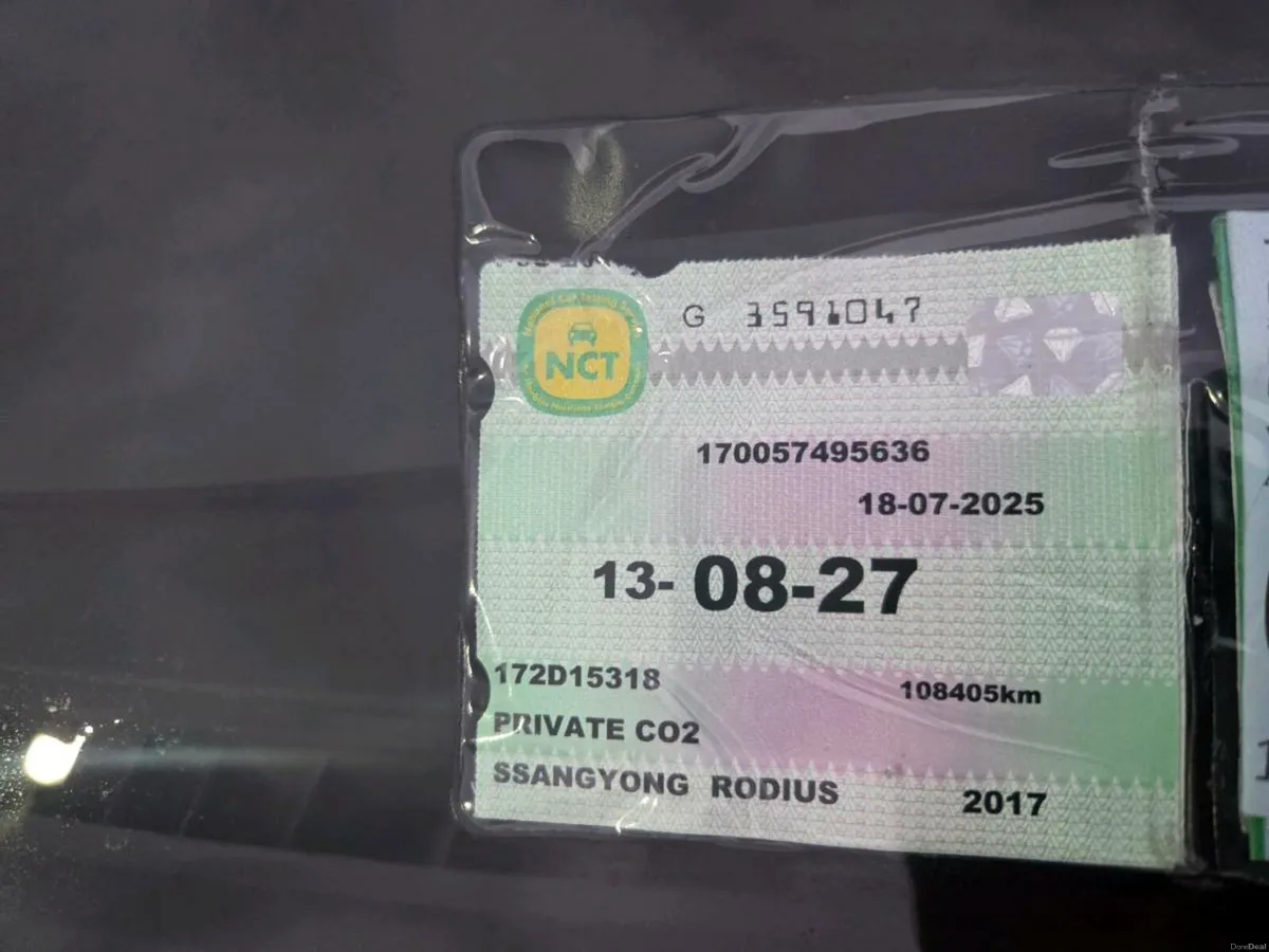 7 seater full leather low kms nct 2027 - Image 2