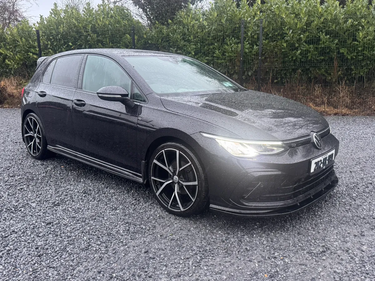 2020 Volkswagen Golf R-Line DSG - Image 1