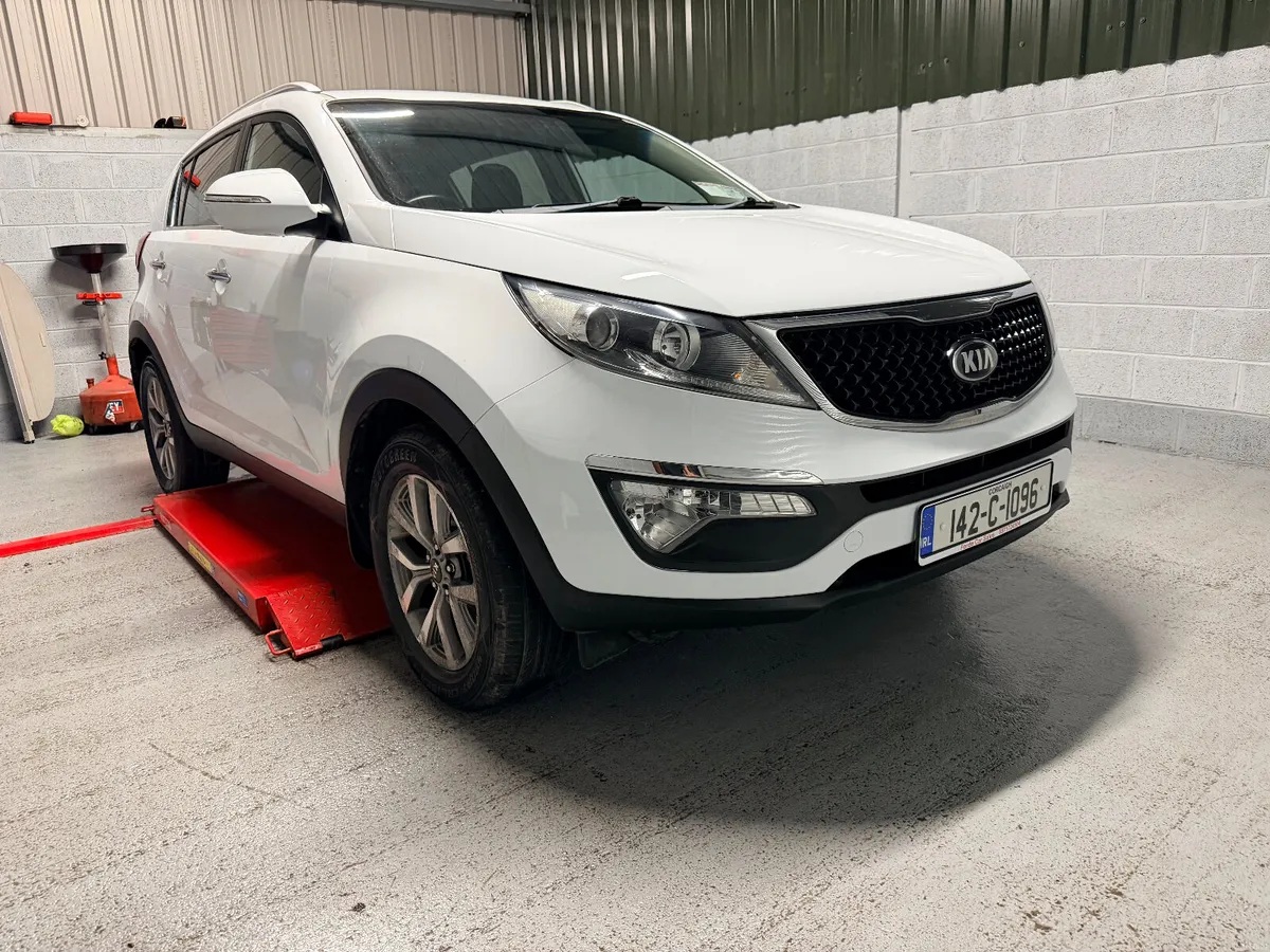 142 Kia Sportage      NEW NCT ! - Image 2