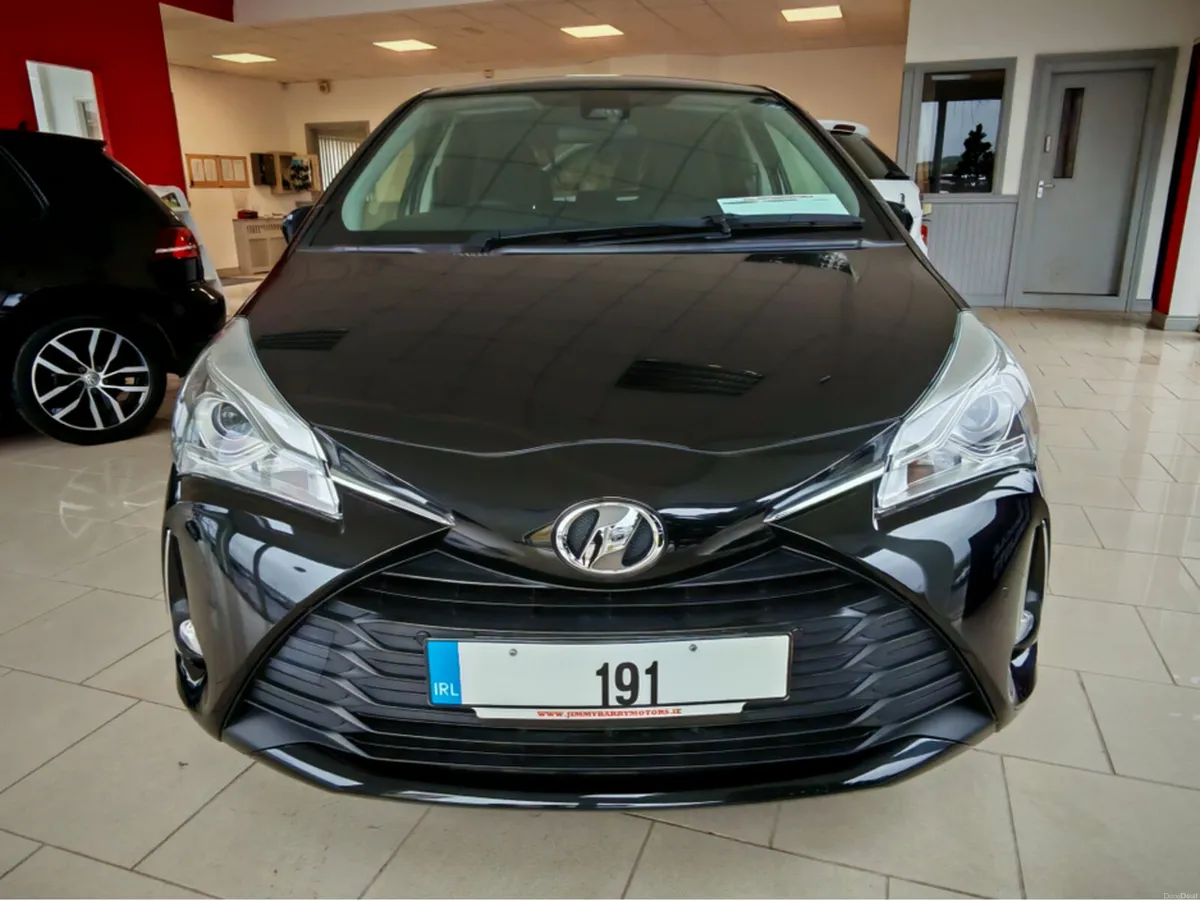 TOYOTA YARIS AUTO - Image 2