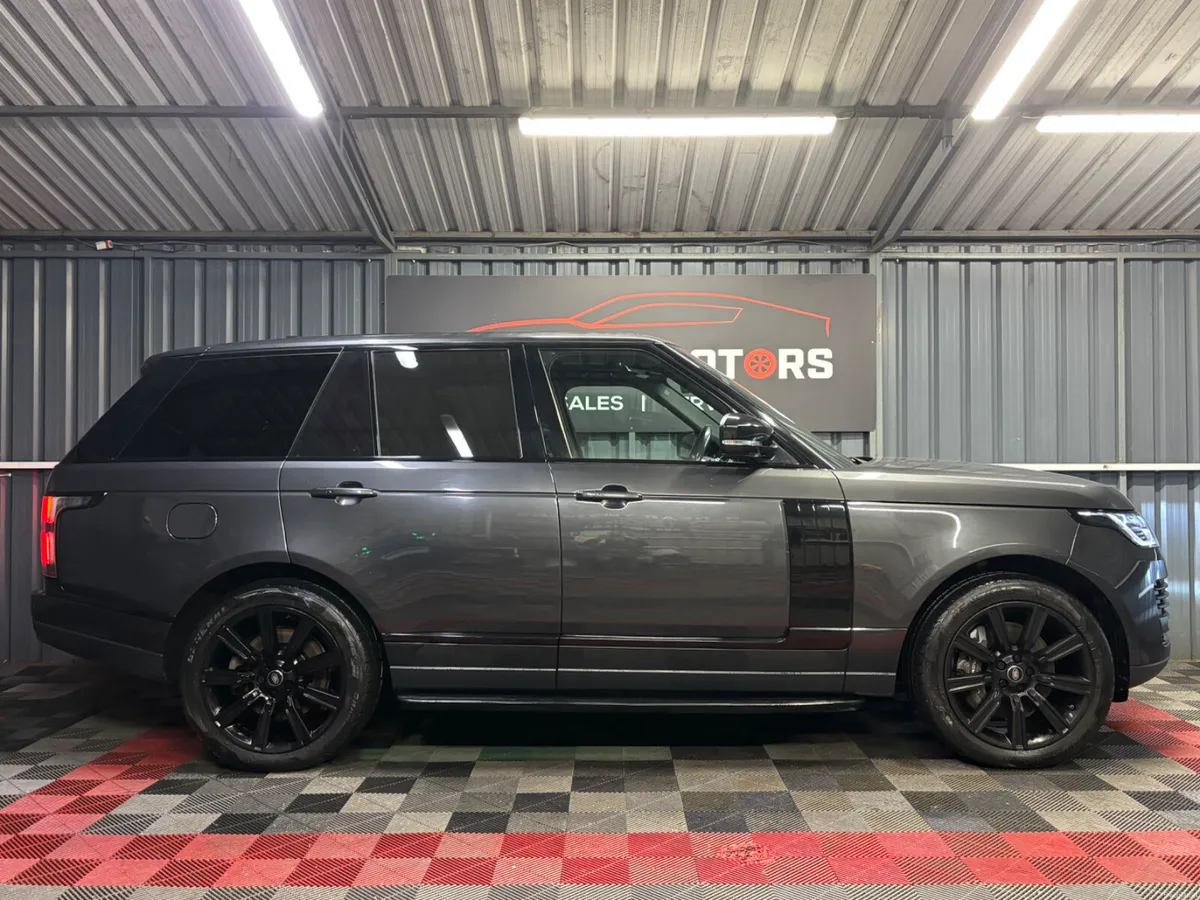 2021 Land Rover Range Rover Vogue P400e Auto - Image 4