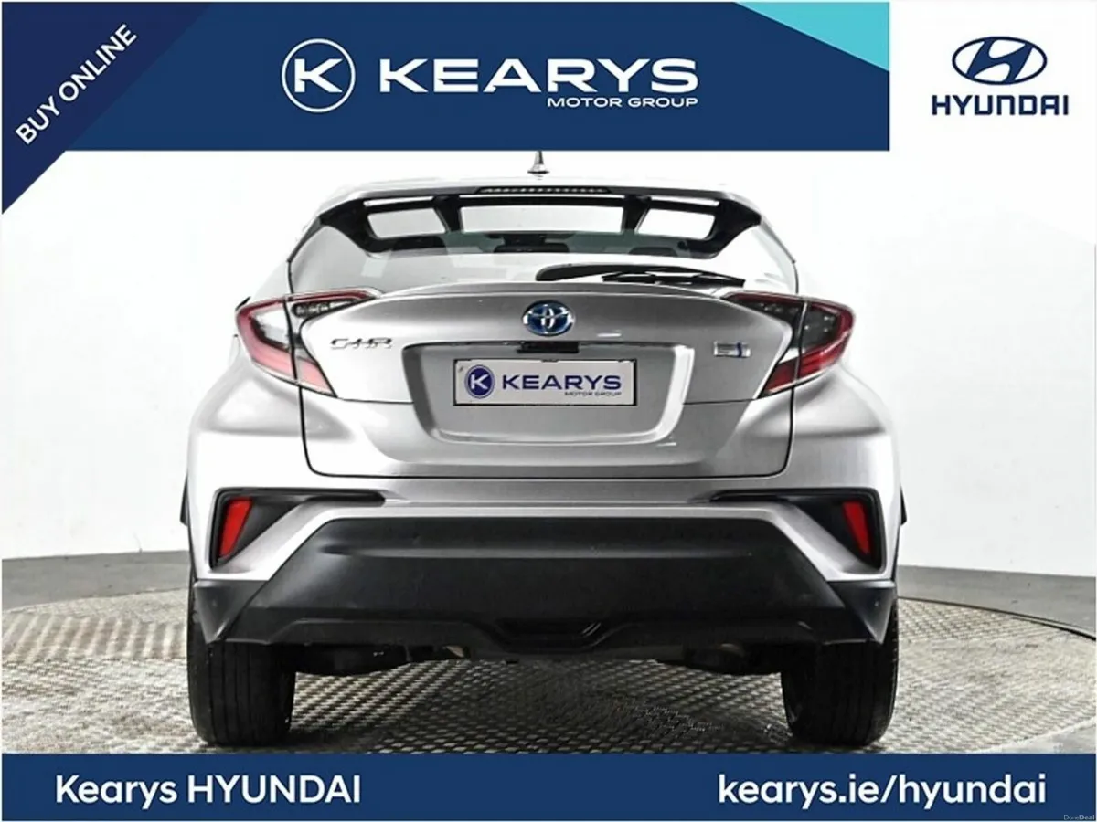 Toyota C-HR Hybrid - Image 2