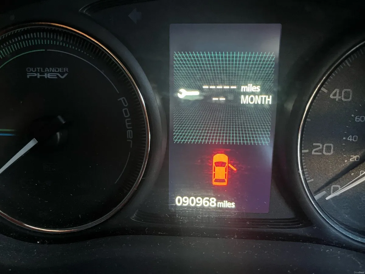 Mitsubishi Outlander - Image 4