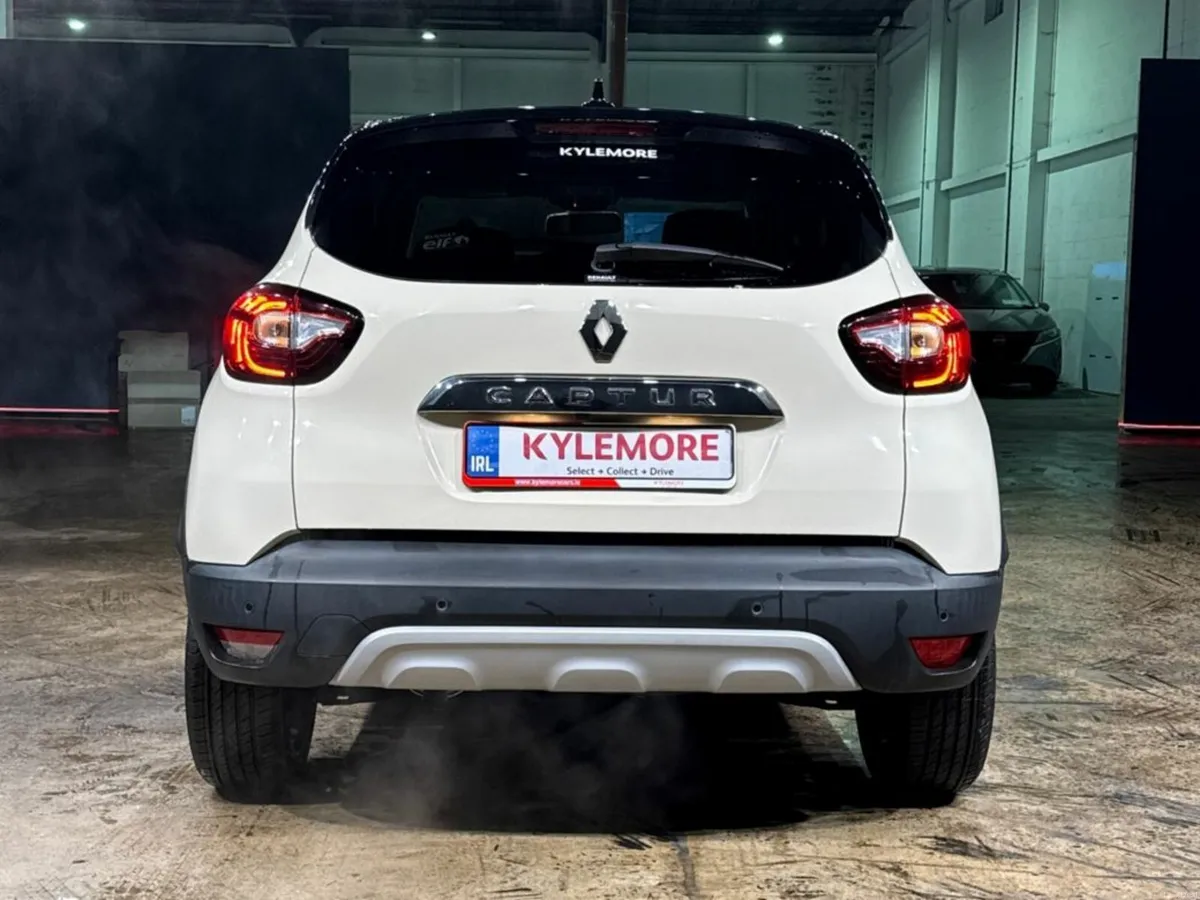 Renault Captur WHITE/BLACK TWO TONE - FACTORY ALLO - Image 4