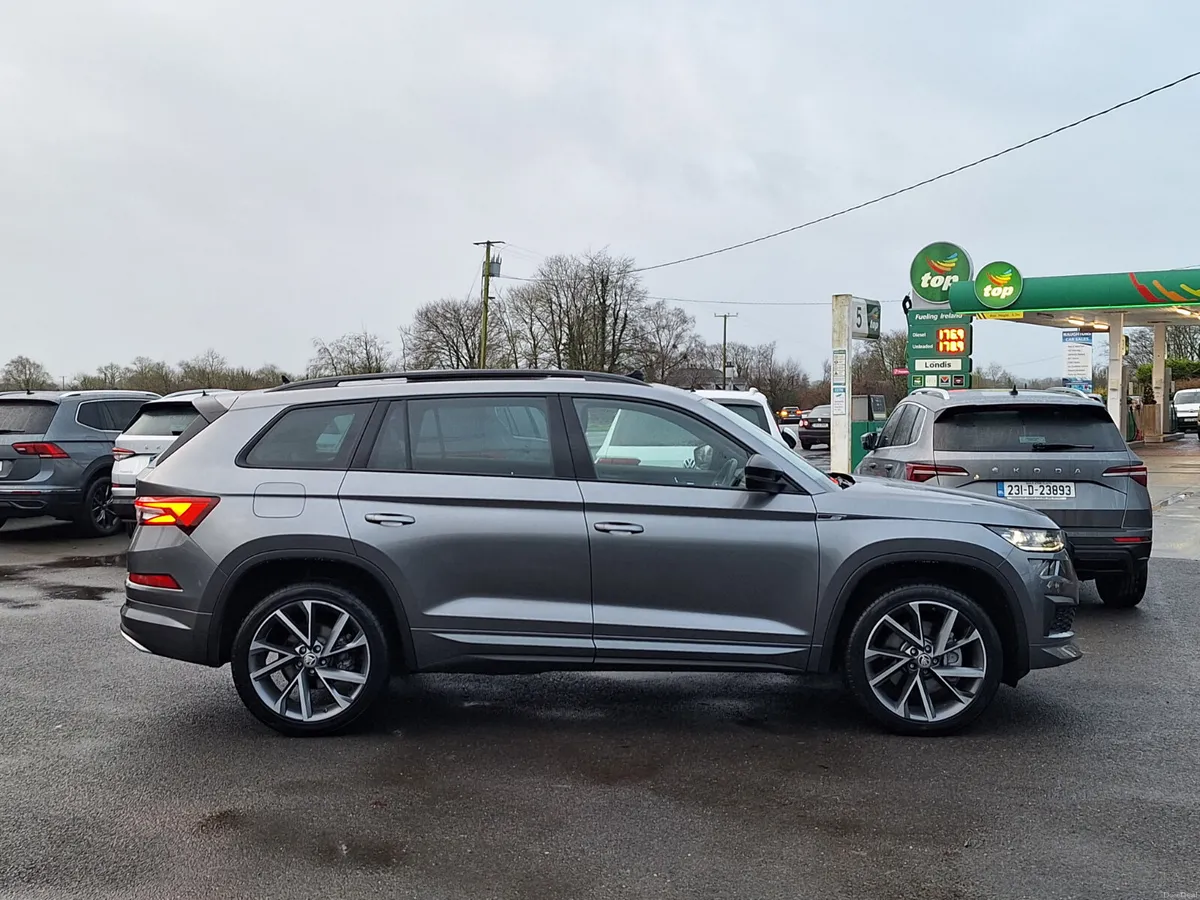 *Deposit Taken* Kodiaq Sportline *Top Spec/Sunroof - Image 2