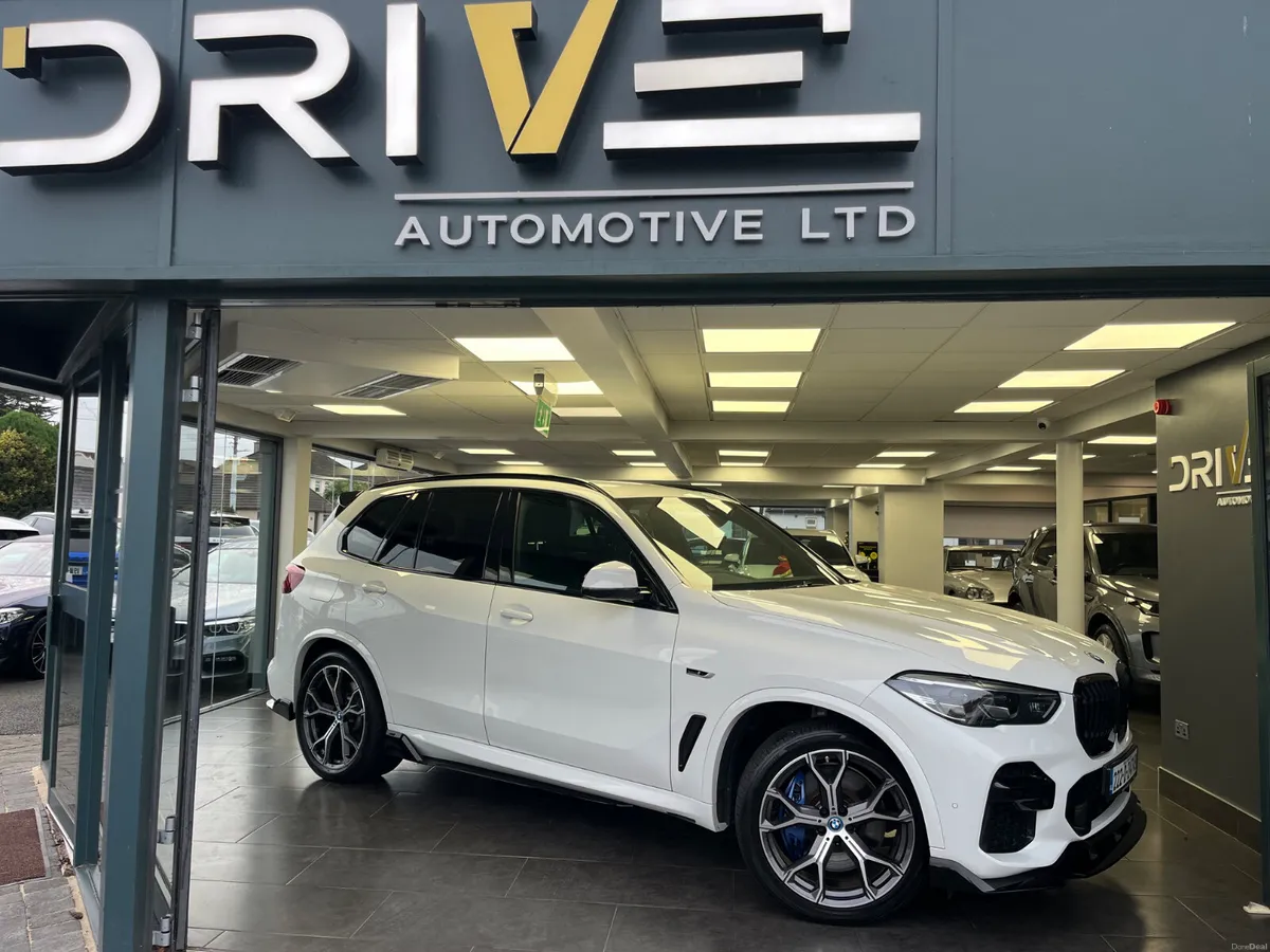 BMW X5 2022 X5  45e Hybrid M-Sport - Image 3