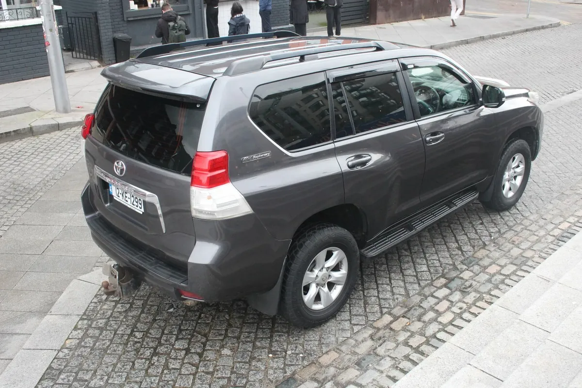 Toyota Land Cruiser 2012 3.0D Automatic - Image 2
