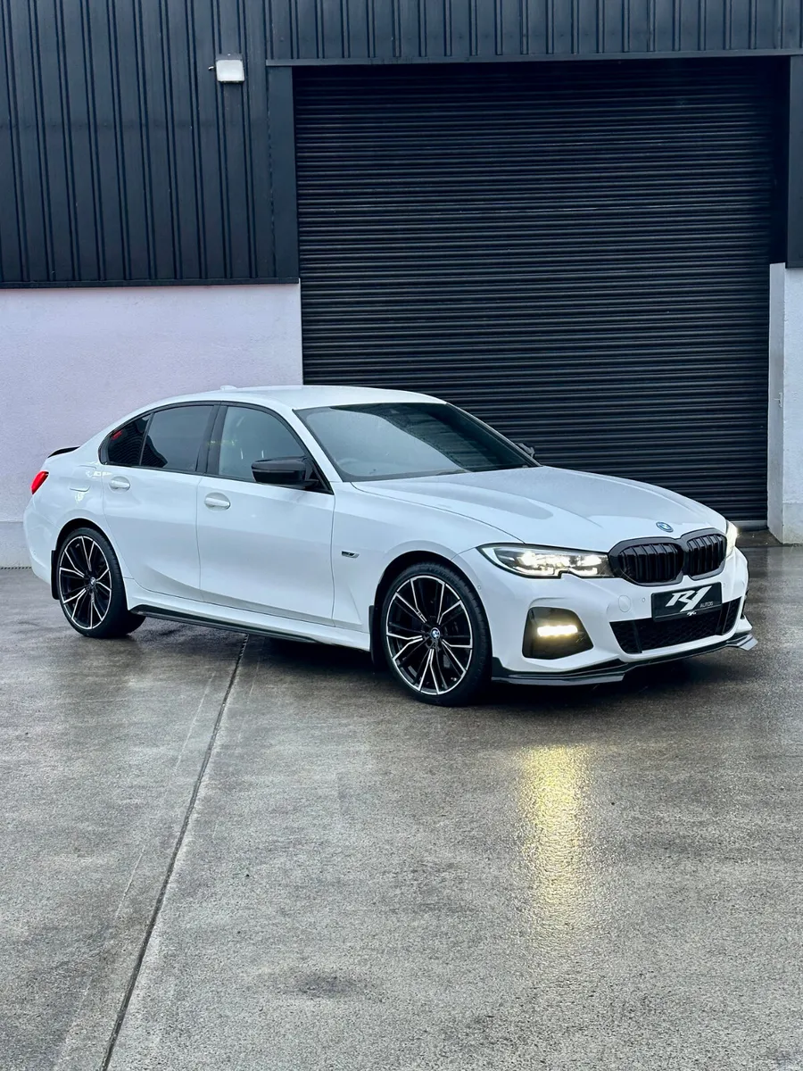 2022 BMW 330E MSPORT MPERFORMANCE 290BHP - Image 2