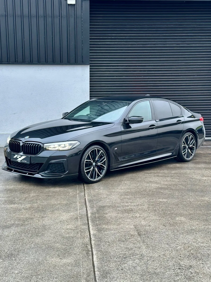 2021 BMW 520D MSPORT PRO MPERFORMANCE - Image 1