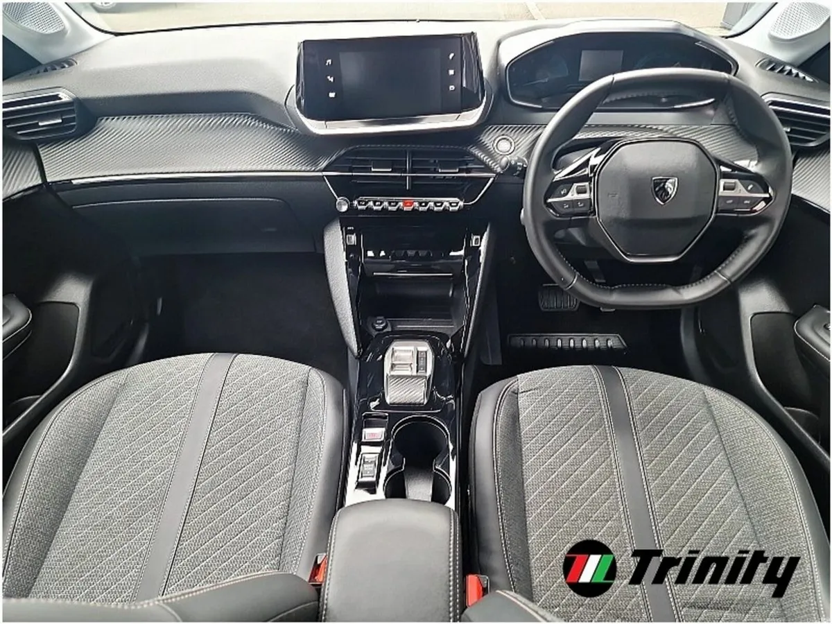 Peugeot 208 ** E-STYLE ** 136BHP ELECTRIC ** 50KWH - Image 2