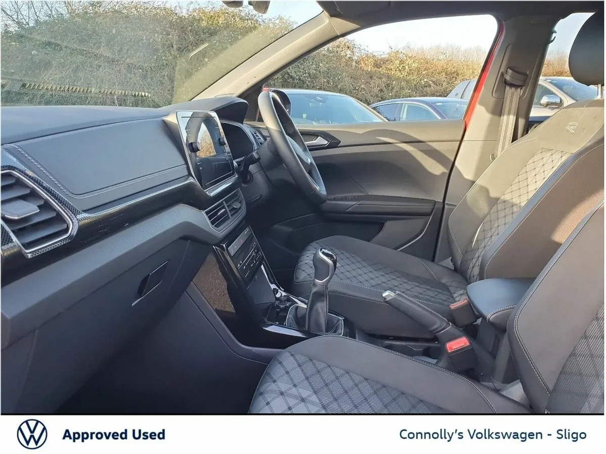 Volkswagen T-Cross RLINE 1.0 TSI 116HP - Image 4