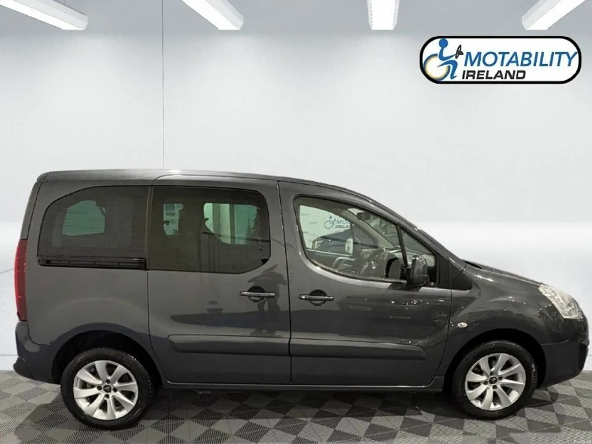 Citroen Berlingo Multispace Wheelchair Accessible - Image 3