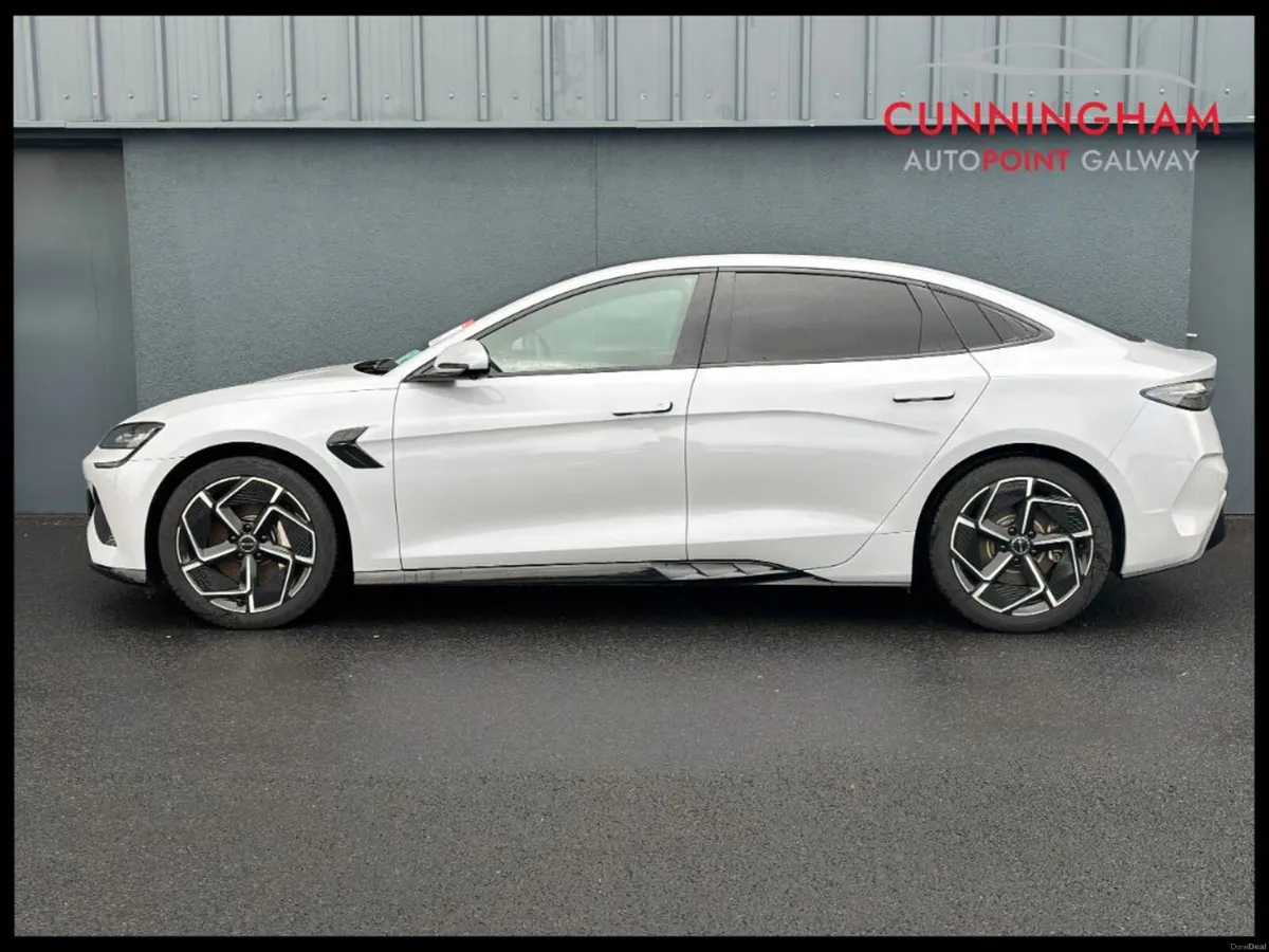 BYD SEAL Excellence AWD 530BHP - Image 4