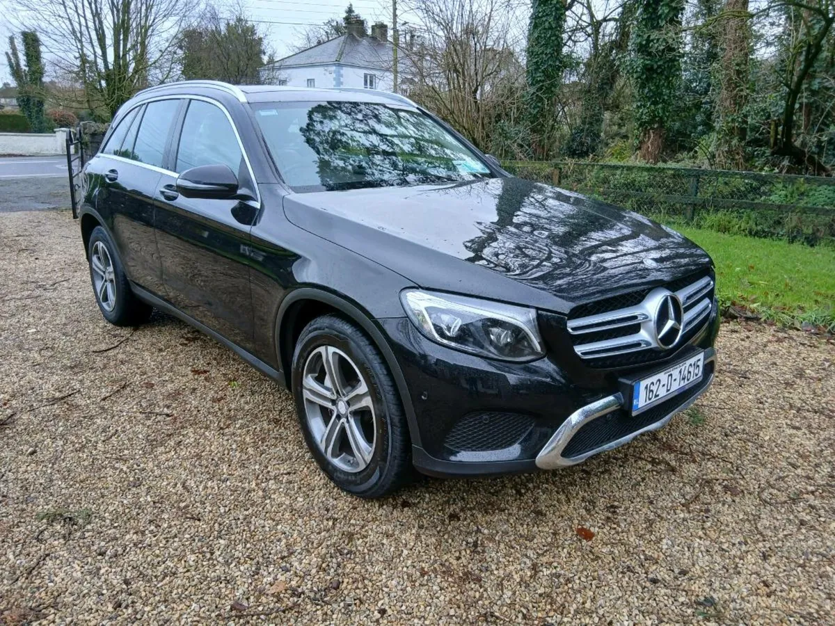 Mercedes GLC 220 D 4 Matic, pan roof. - Image 2