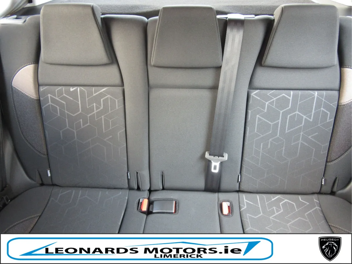 141 Peugeot 2008 Active 1.4D *REDUCED* - Image 6