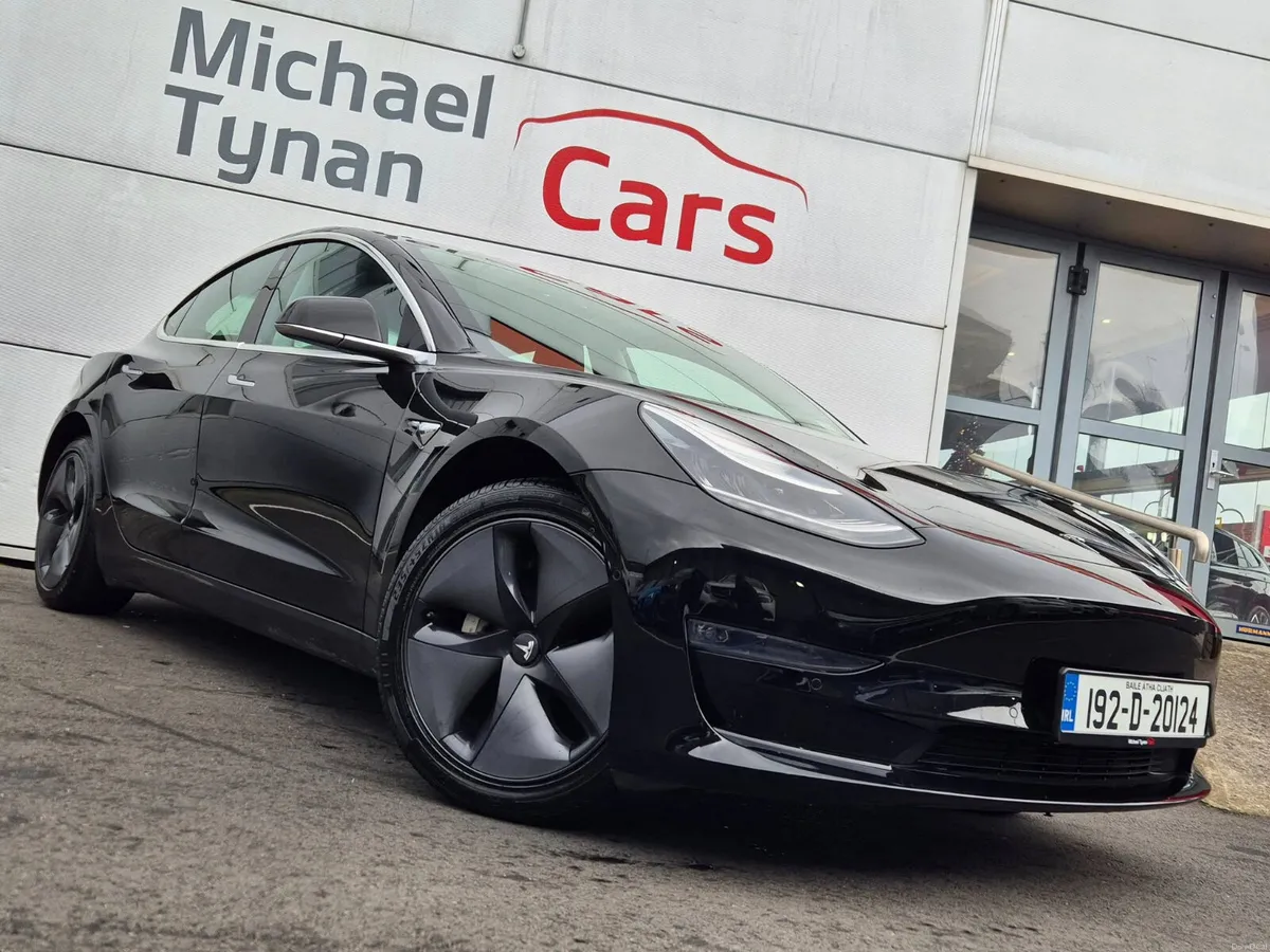 2019 Tesla Model 3  RWD, 19" Alloys, Glass Roof - Image 2