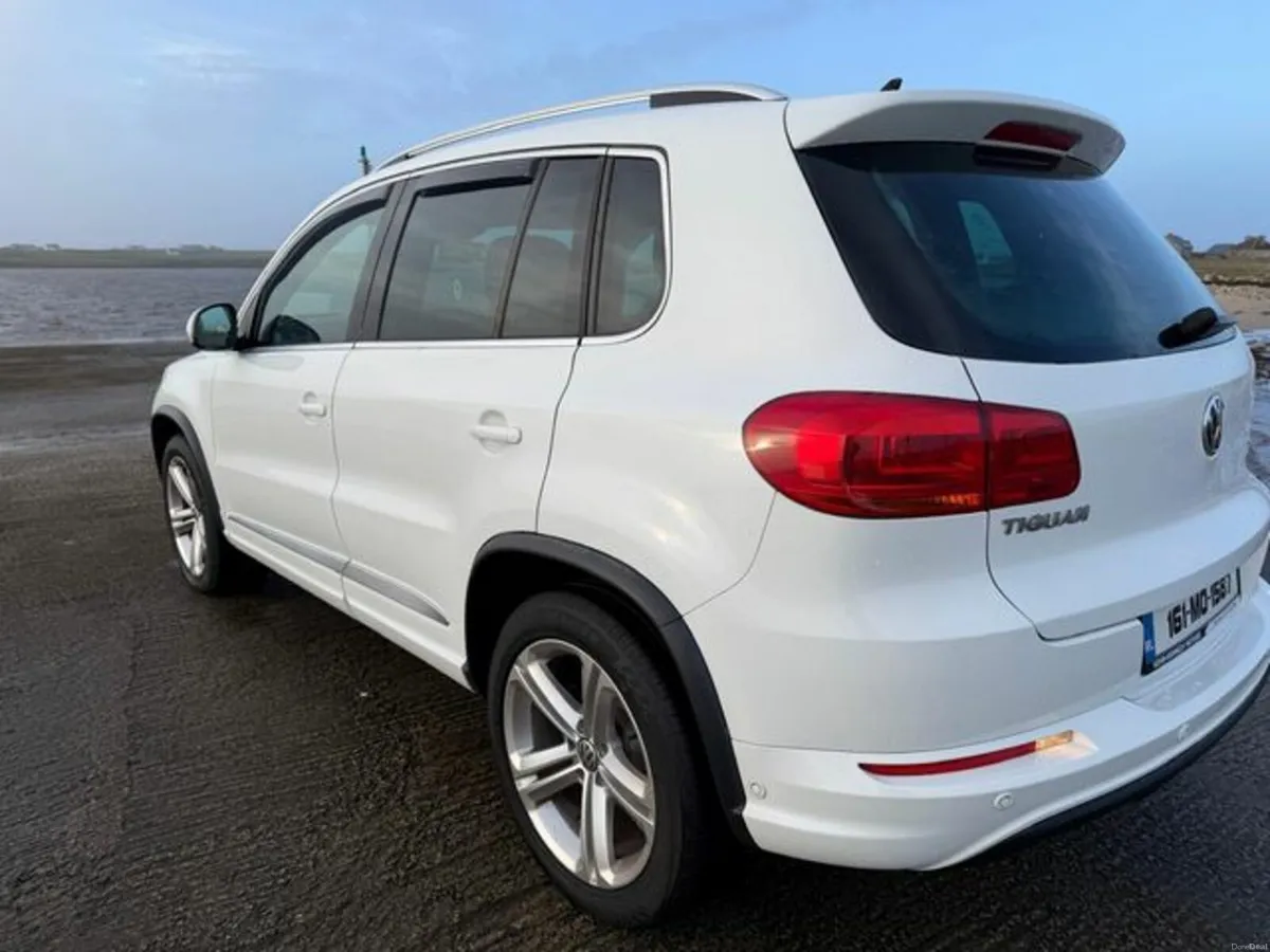 Volkswagen Tiguan E-R 2.0tdi 110HP M6F 5DR - Image 4
