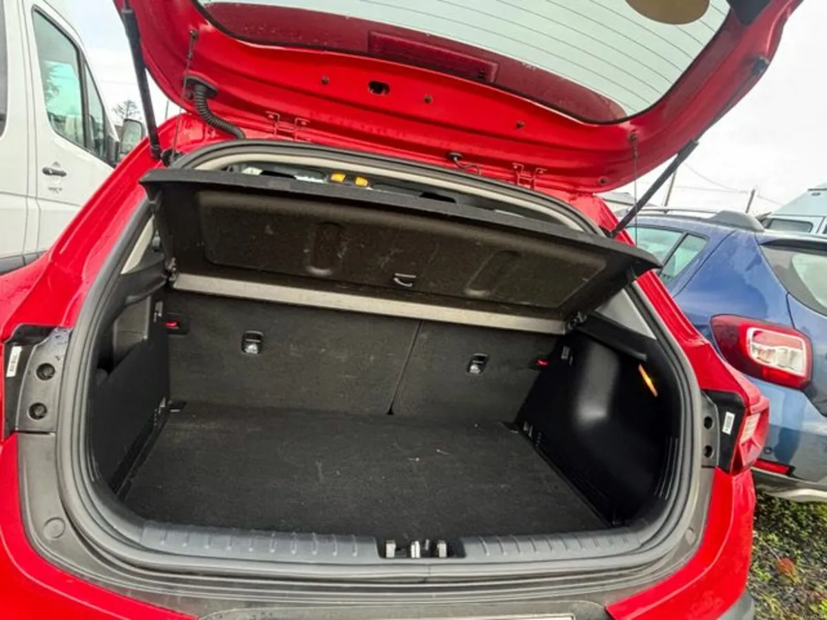 Kia Stonic K2 Edition 1.4 Petrol 5DR - Image 4