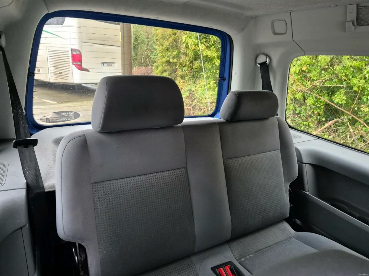 volkswagen caddy maxi life 08/26 nct - Image 4