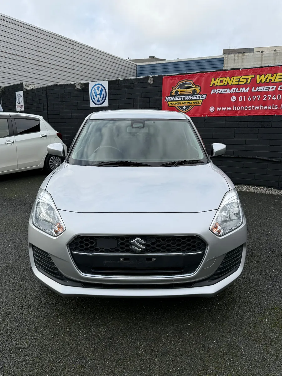 2020 Suzuki Swift 1,2L Petrol Automatic - Image 2